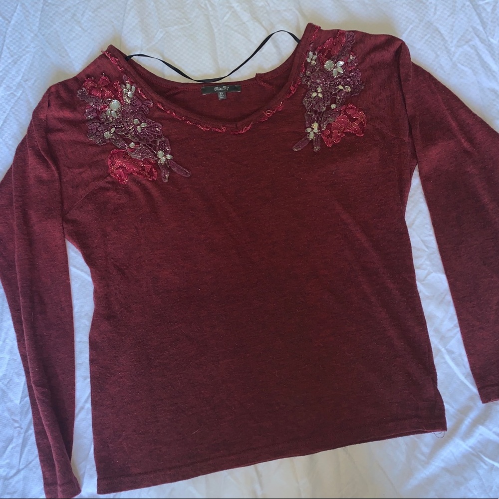 Long sleeve Miss Me top